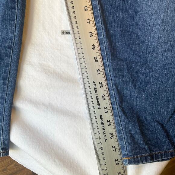 Avenue Blues Women Jeans size 18 Blue Mid Rise Stretch Straight Leg - Picture 4 of 11